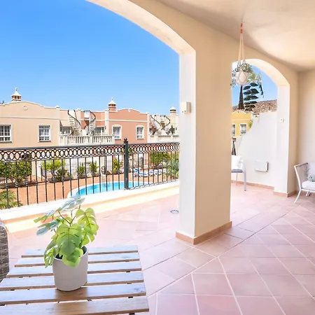 Luxury Duplex With Beautiful Sea Views Appartement *