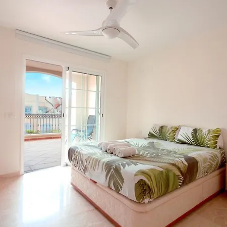 Luxury Duplex With Beautiful Sea Views *