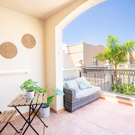 Luxury Duplex With Beautiful Sea Views *